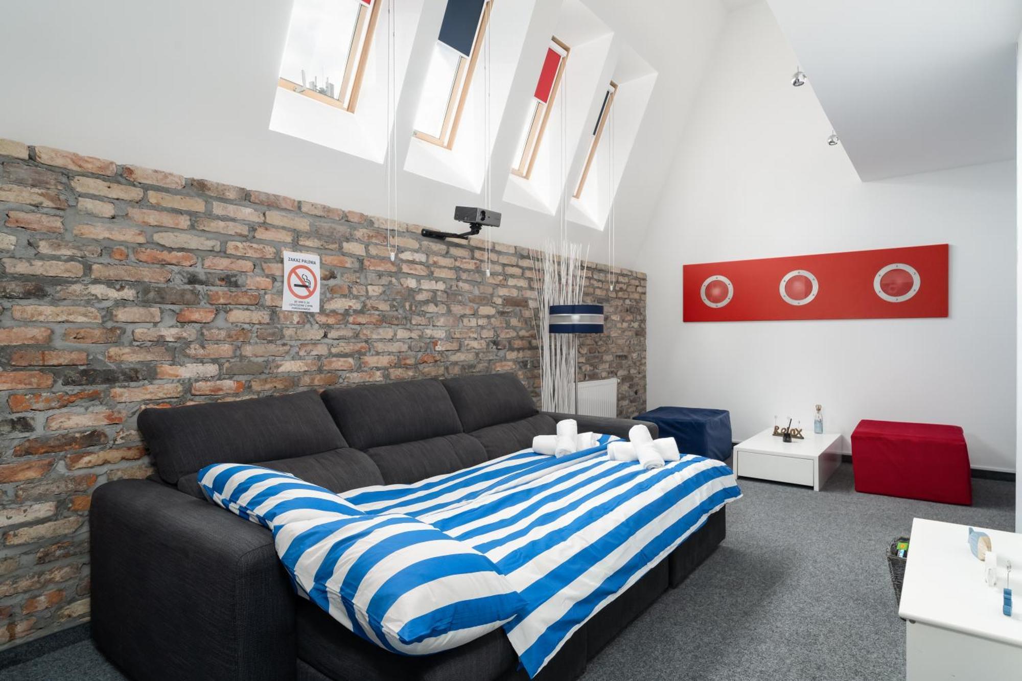 Sleepway - Marina Apartment